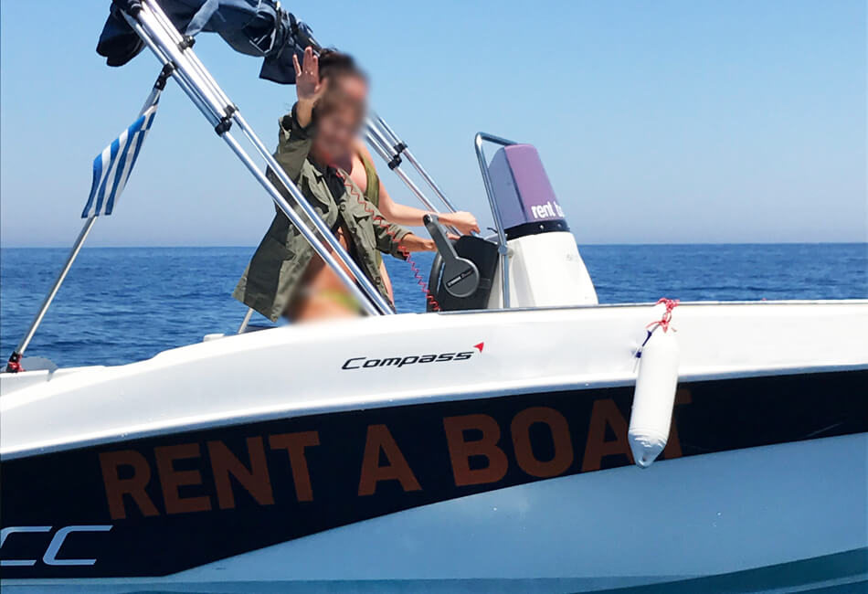 Barco a motor azul de 150 cc com bússola de 14,9 pés 