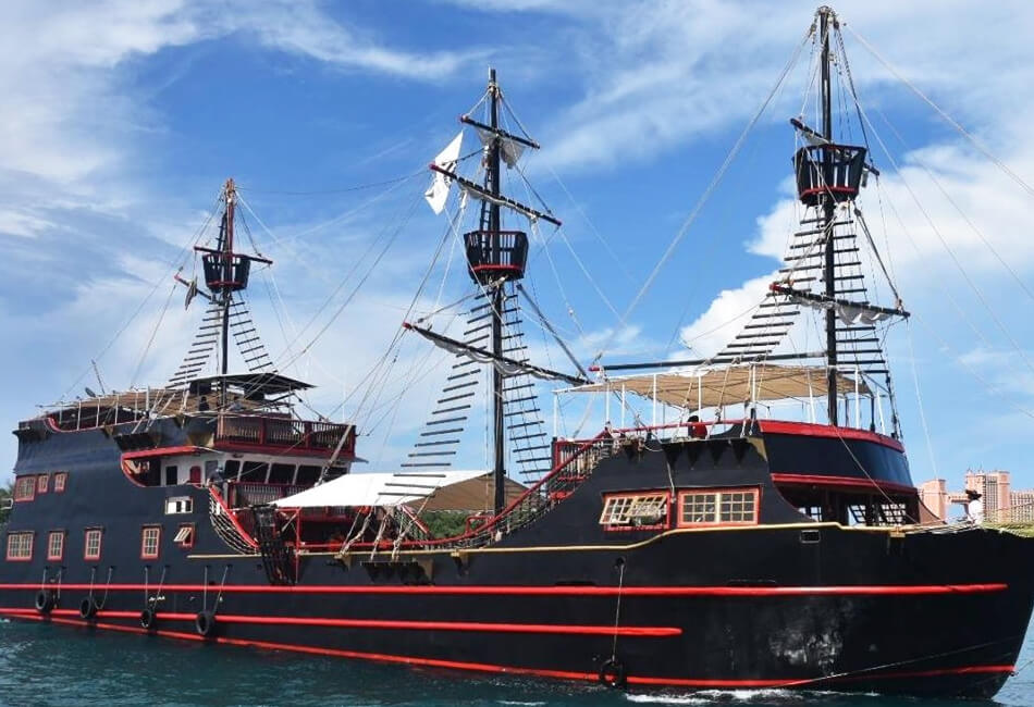 140フィートの海賊船 