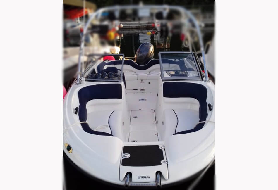21 ft luxe Yamaha speedboot 