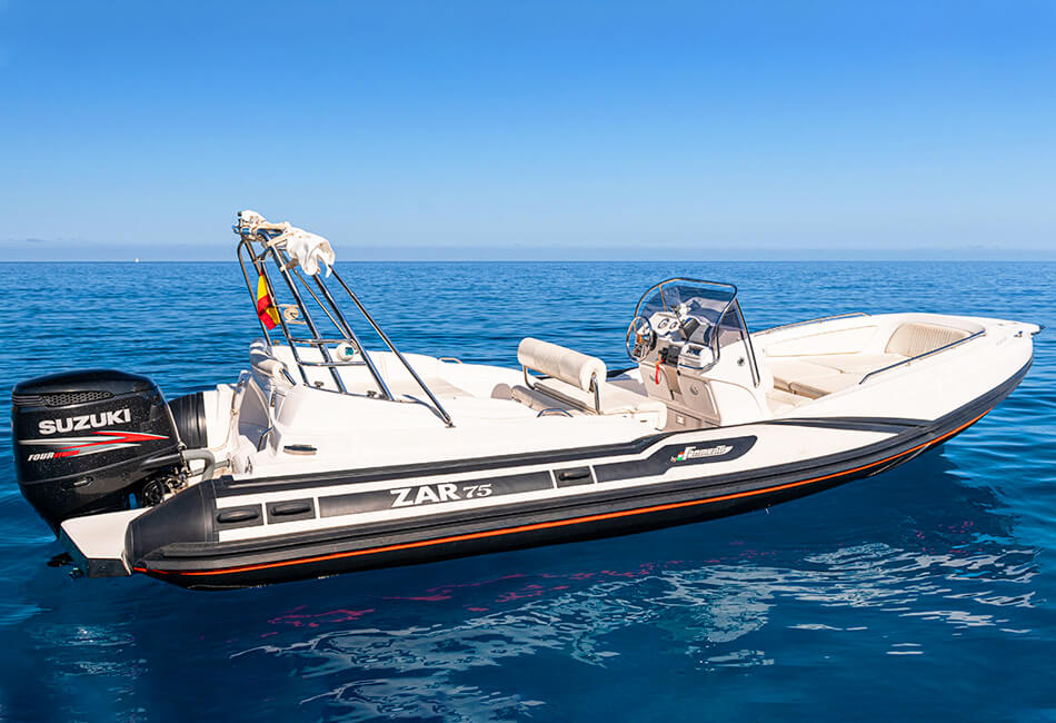 24.6 Ft Zar Formenti 75 Suite RIB (with License)