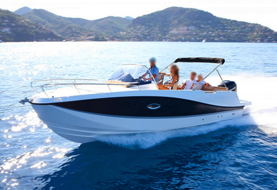 24,8 ft luxe motorboot 