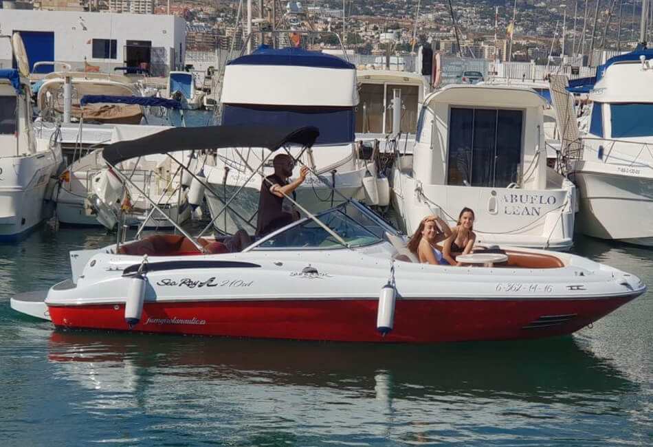 24 ft Sea Ray Sundeck R210 Sport Speedboat