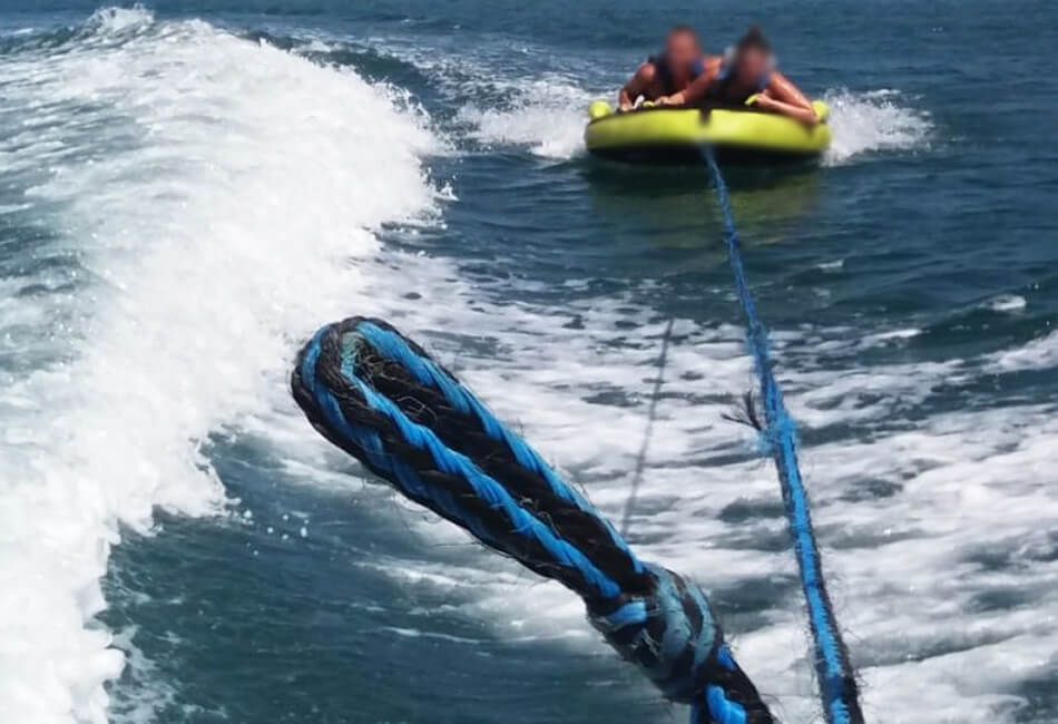 Barca a motore RIB da 25 piedi 