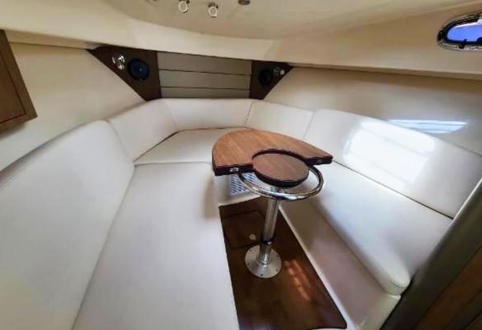 31 Ft Boston Whaler 315 Conquest Motorówka 