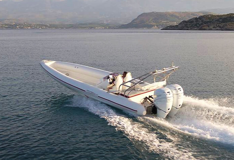 34 ft Technohull 999 speedboot 