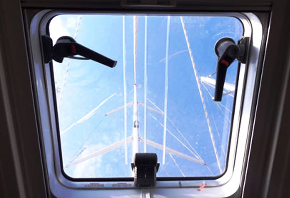 37 Ft Bavaria 36CR Cruiser KW-2013