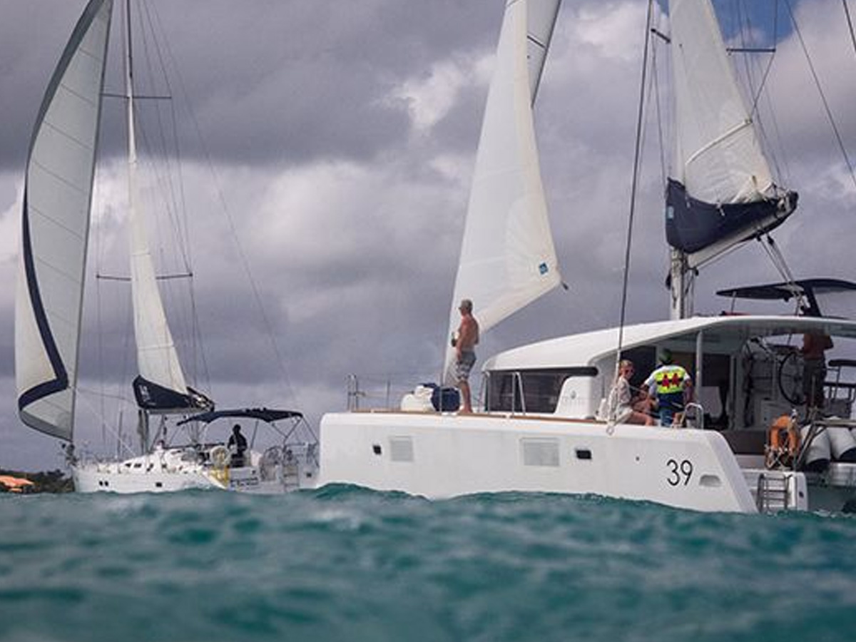 39 ft Lagoon Catamaran
