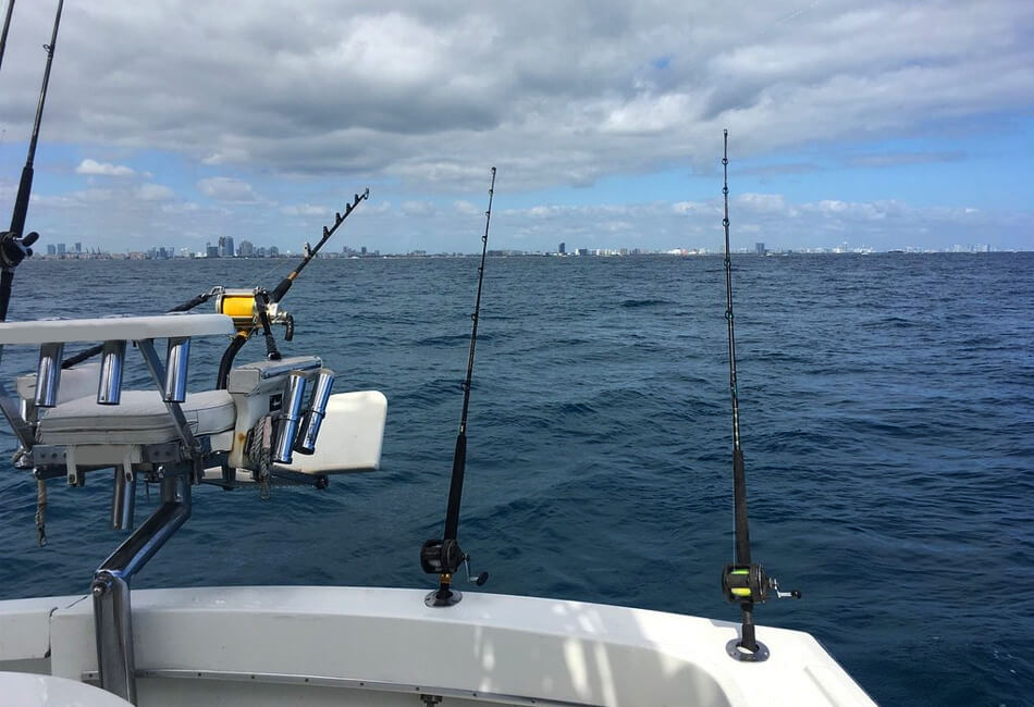 41 Ft Hatteras Convertible Flybridge Motorbot (Piagam memancing)