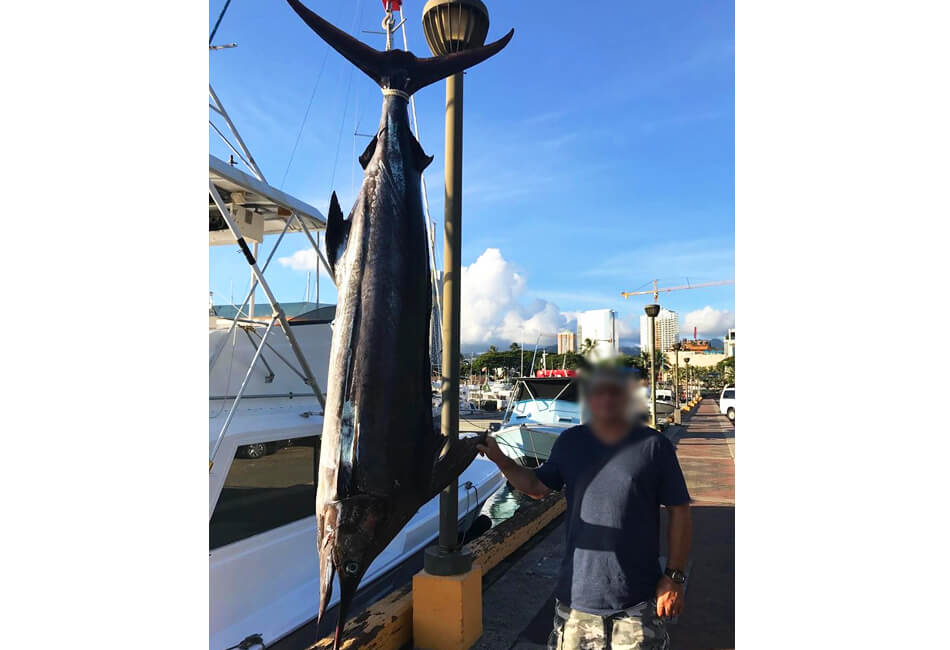 41 ft. Hatteras, športový rybár 