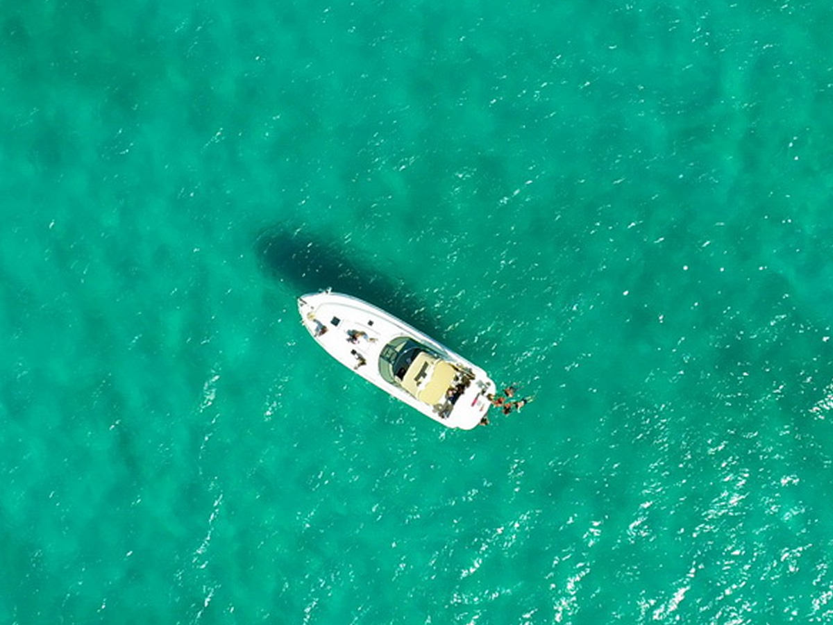 41 ft Searay Motor Yacht 