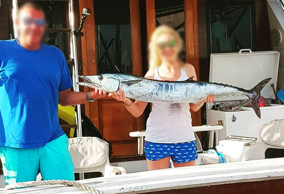 Yacht à moteur Bertram Sportsfisherman de 42 pieds