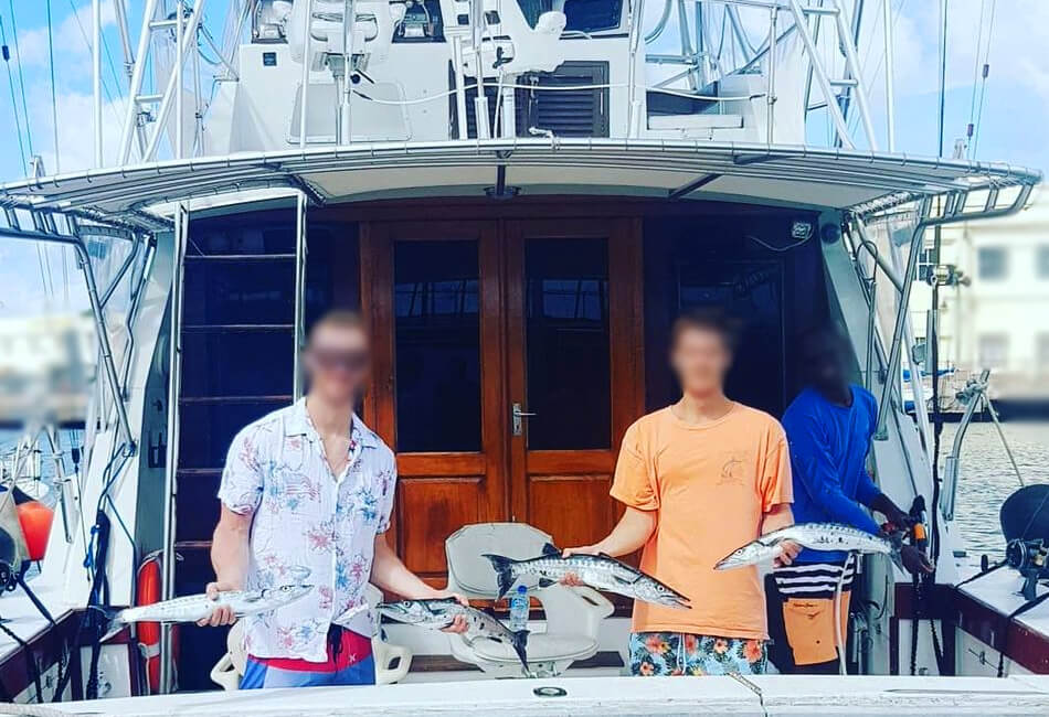 Yacht à moteur Bertram Sportsfisherman de 42 pieds