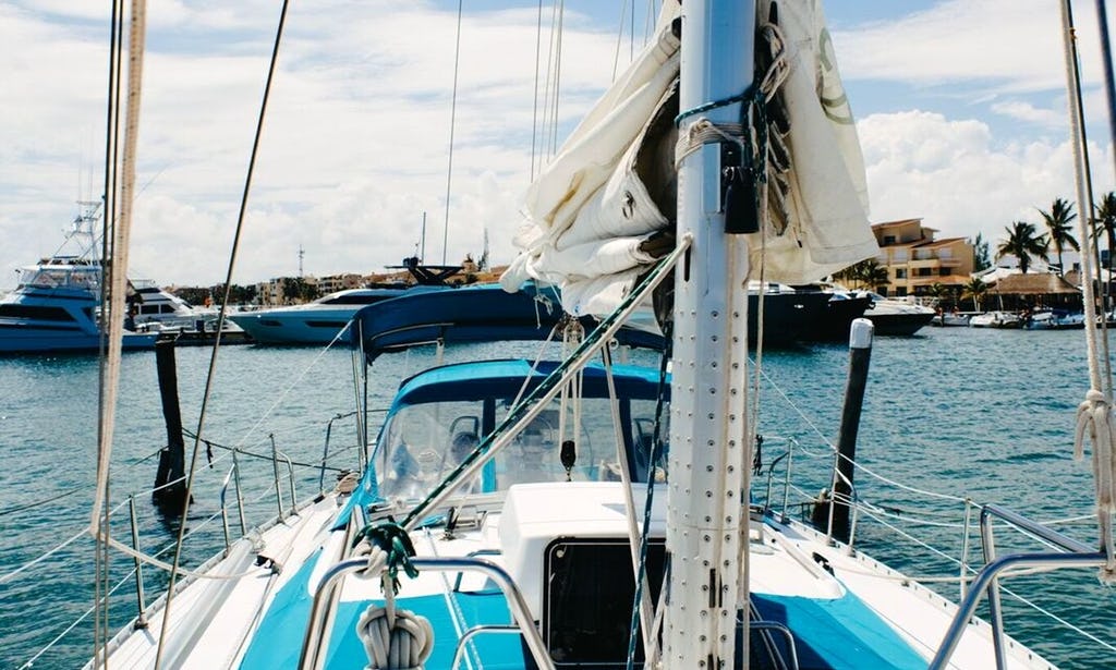 Barcă cu vele Daysailer de 42 ft 