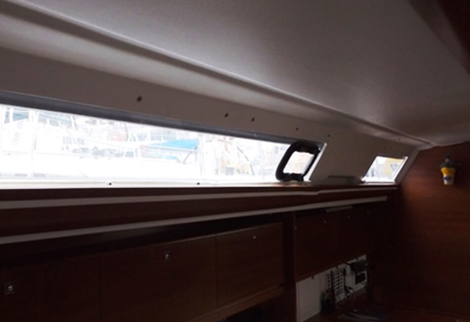 Perahu layar 43.5 Ft Dufour 450GL OT-2014