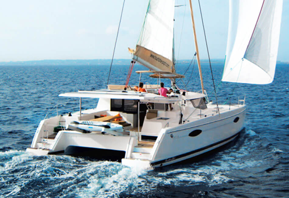 catamaran 44 pieds