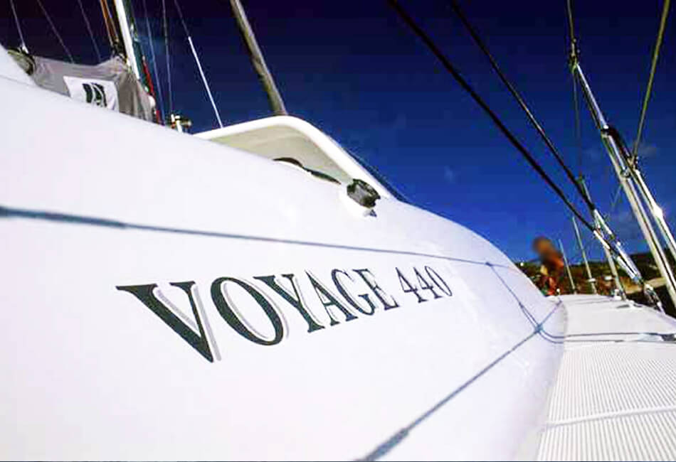 43,6 ft katamarán Voyage 440-R 
