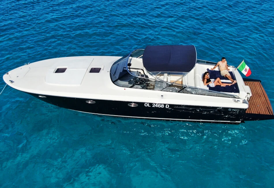 43.8 Ft Itama Forty Luxury Yacht 