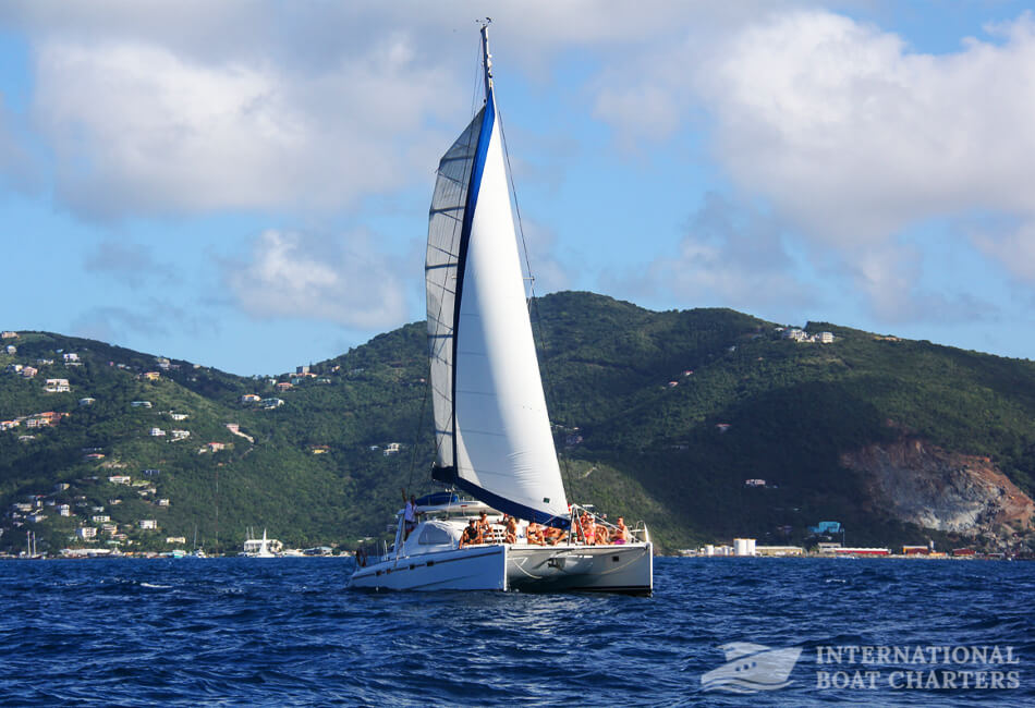 43 ft Leopard Sailing Catamaran 