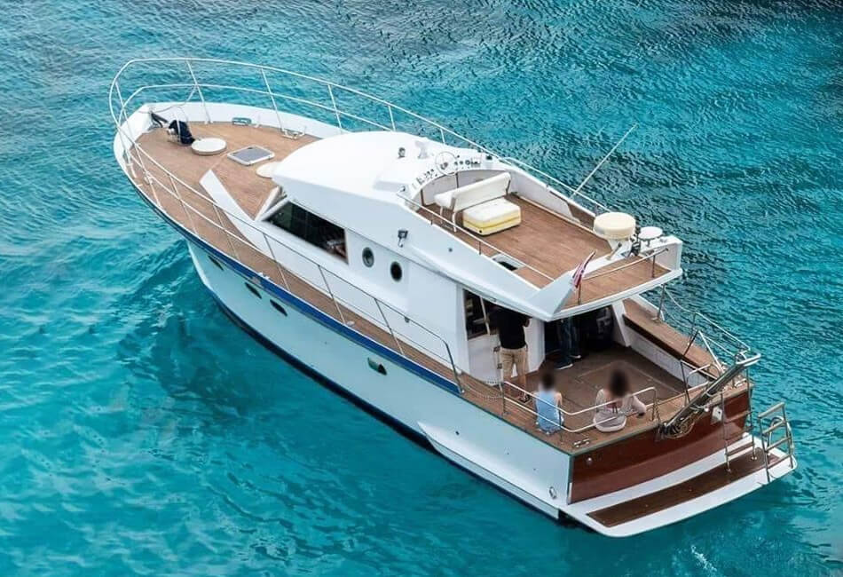 43 Ft Motorlu Kruvazör 