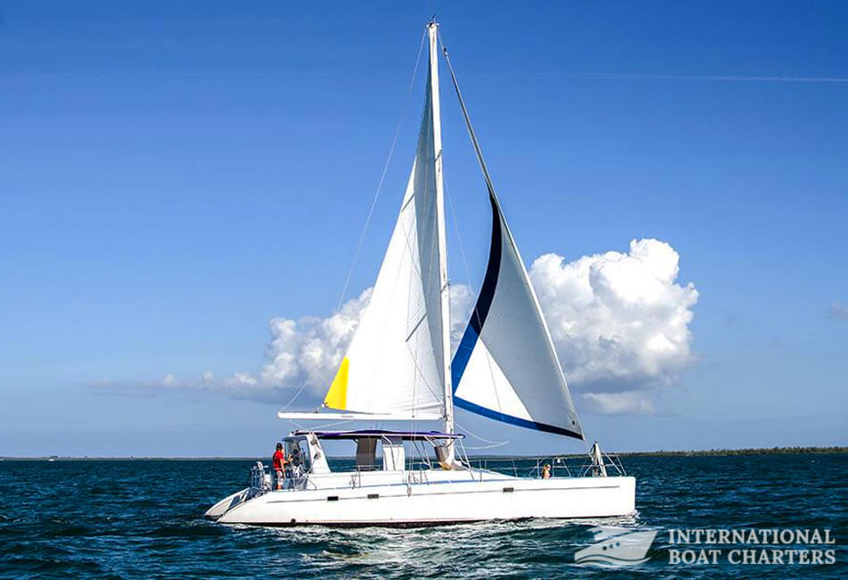 44-foot Elegant Sailing Catamaran 