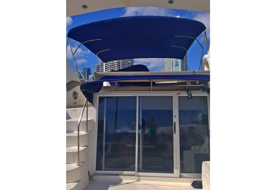 44 Ft Sea Ray 440 Express Bridge 