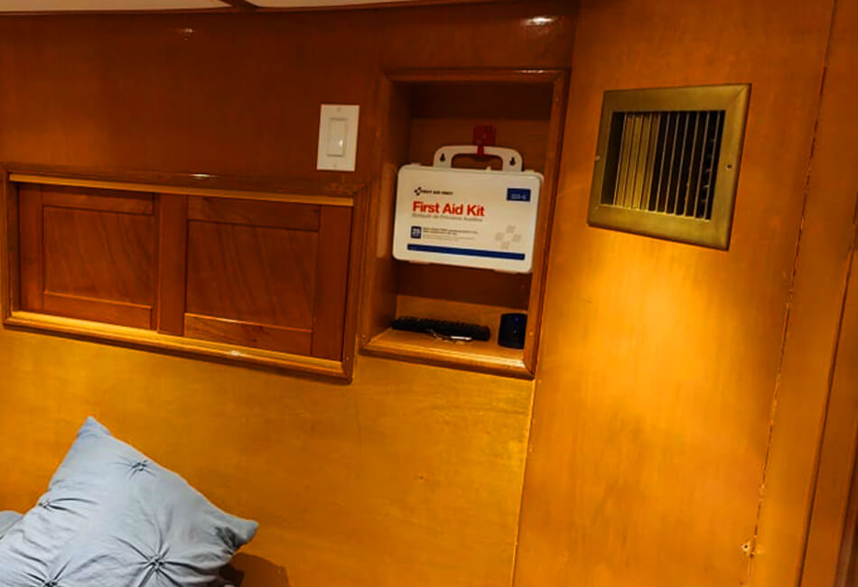 45 Ft Luxury Powerboat