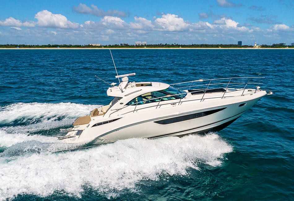 45 Ft Searay Sundancer Luxurious Motor Yacht 