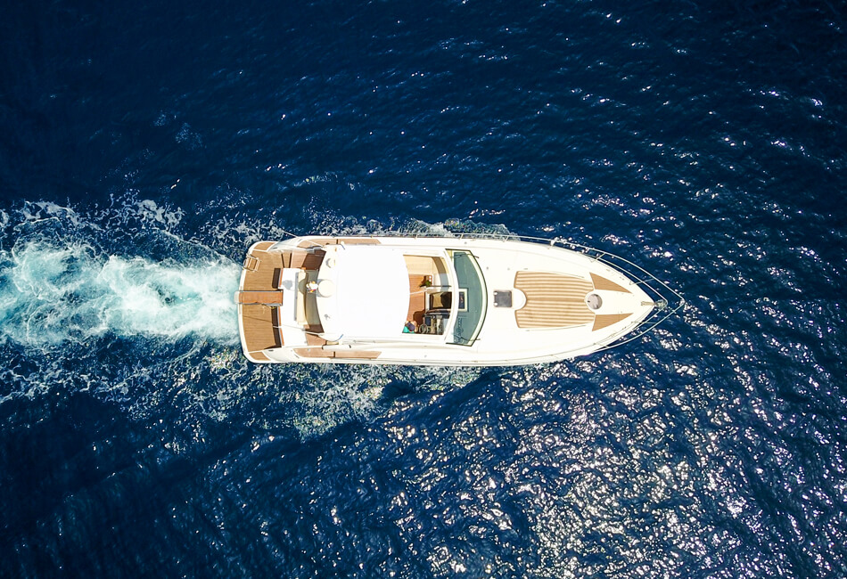 46 pieds Farline Targa 44 yacht élégant 