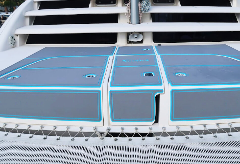 Catamaran à voile de luxe léopard de 46 pieds 
