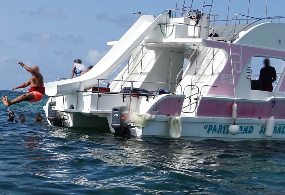 Catamarano Power-150 da 47 piedi 