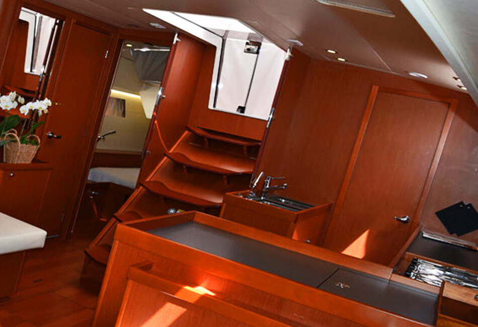 48 Ft Beneteau Oceanis Sailboat 