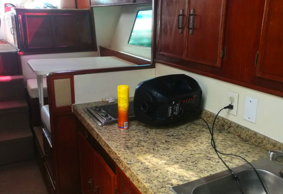 48 Ft Fishing Yacht 
