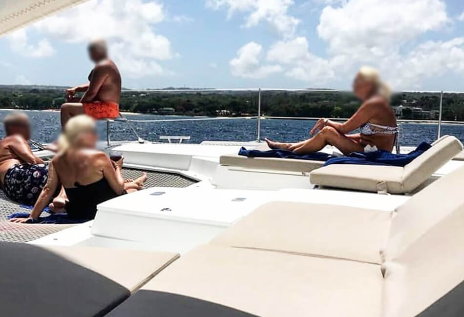Catamarán de lujo de 50 pies