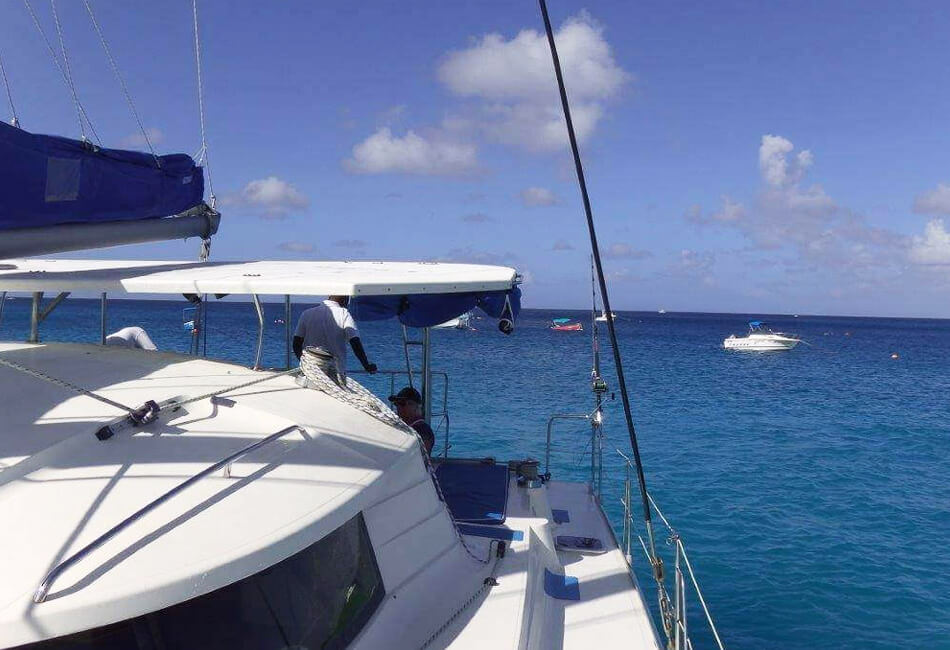 Catamarán de lujo de 50 pies