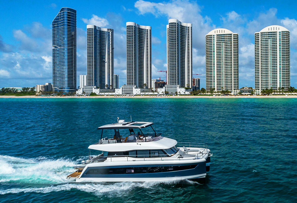 50 Ft Fountaine Pajot Luxuries Power Catamaran