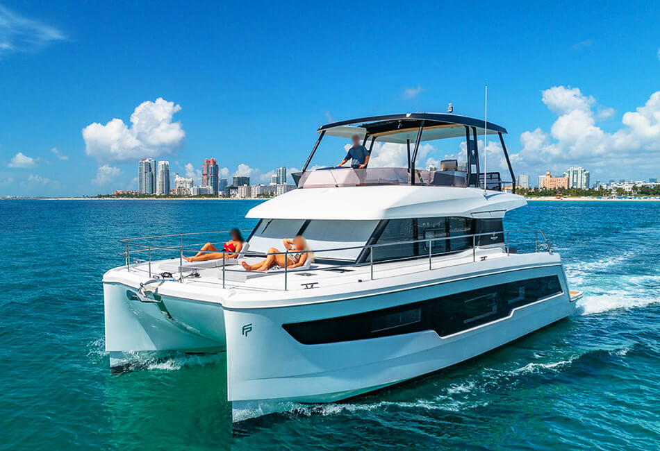 50 Piedi Fountaine Pajot 