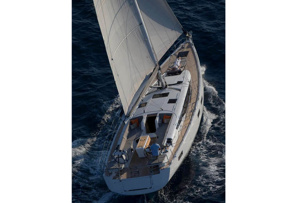 Barcă cu vele monococă Jeanneau de 54 ft 
