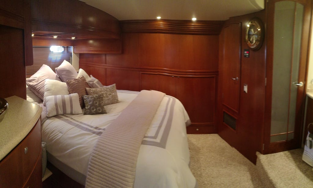 55 fot Carver Yacht