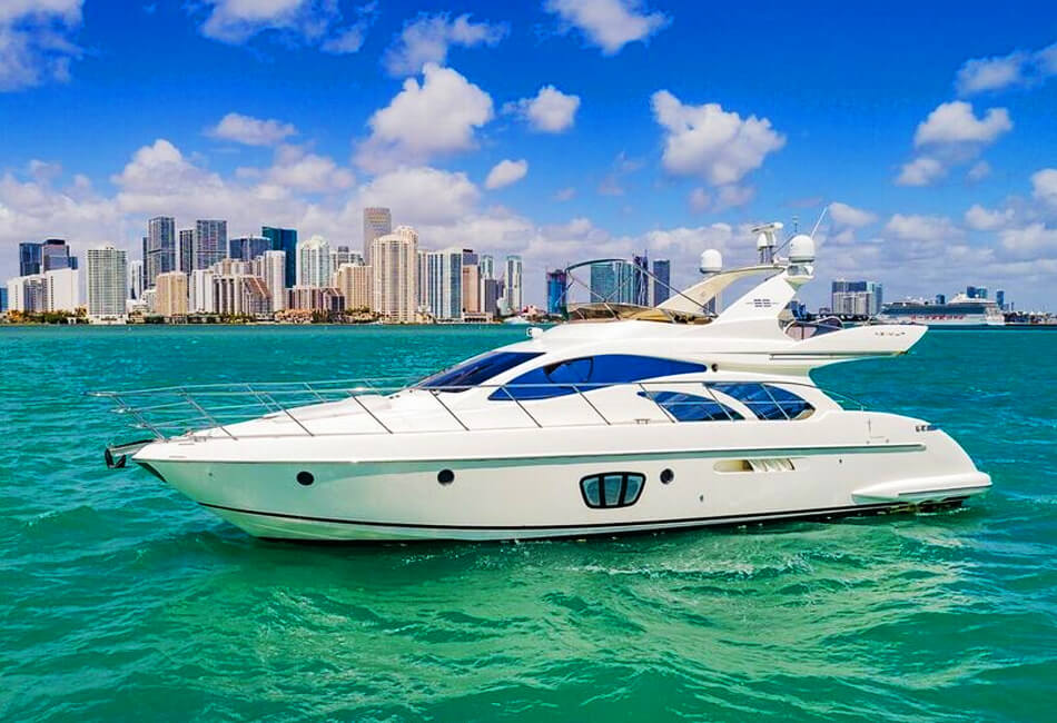 57.5 Ft Azimut Flybridge Yacht