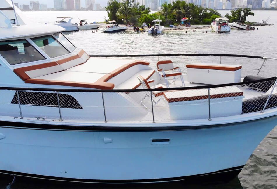Yacht de luxe Hatteras de 60 pieds 