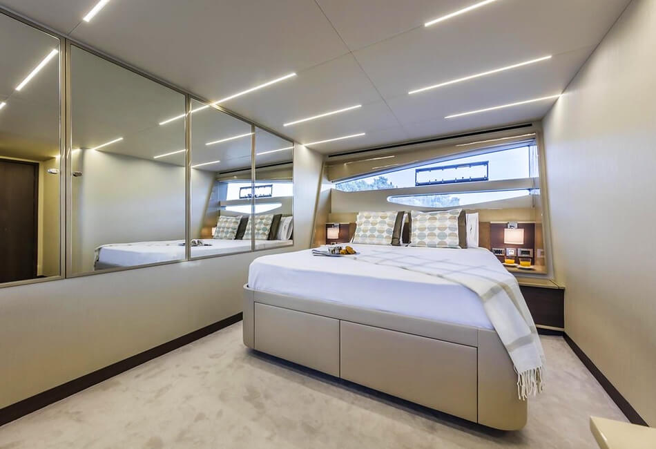 65 Ft Numarine Luxuries Motor Yacht