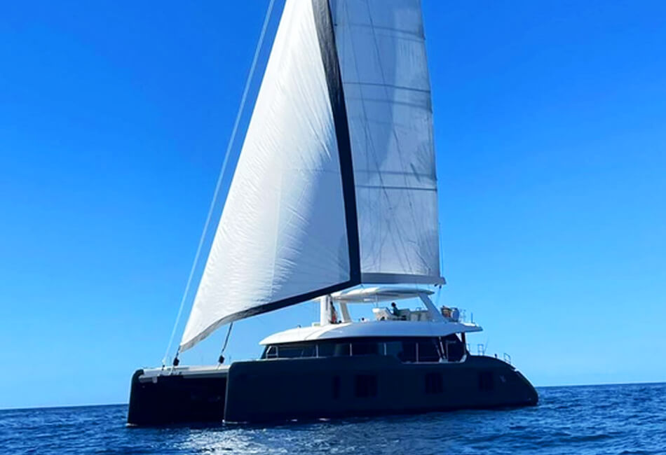 Catamarán De Lujo Sunreef 70 De 74,6 Pies 