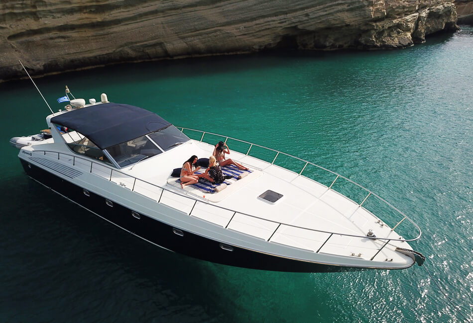 60 fod Alfamarine 58 motoryacht kun lejet med Skipper