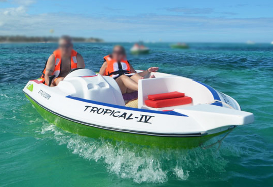 Tropical IV Speedboot